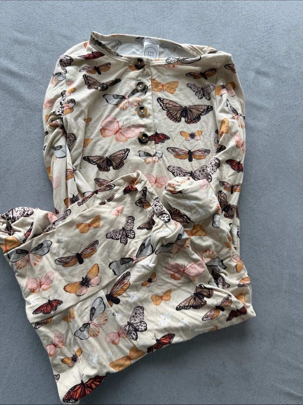 Lou Lou & Company Cream Butterfly Henley Pajama set 12-24 month